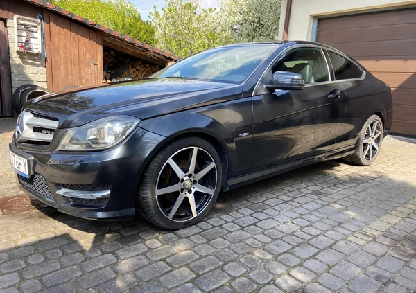 Mercedes-Benz Klasa C cena 61500 przebieg: 161500, rok produkcji 2011 z Lubań małe 29